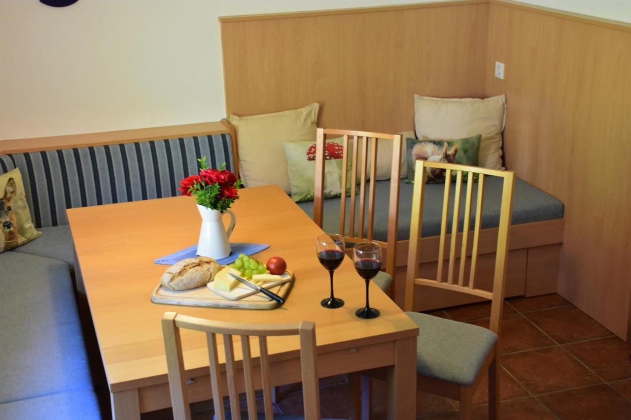 Apartamento Haus Mortna Liesing Exterior foto